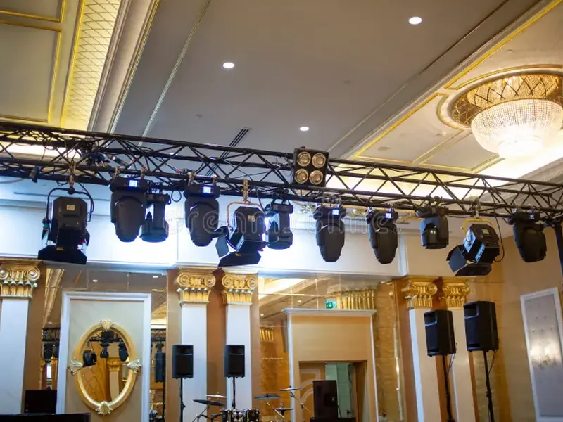 Stage lighting mounted on truss
